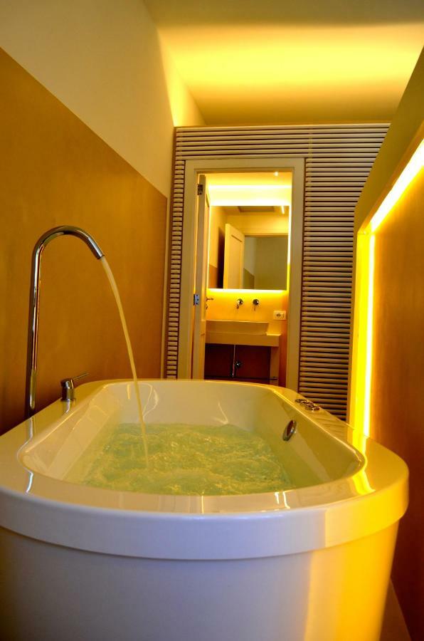 Luiselle Charming Accommodation Sorrento City Center Exteriér fotografie